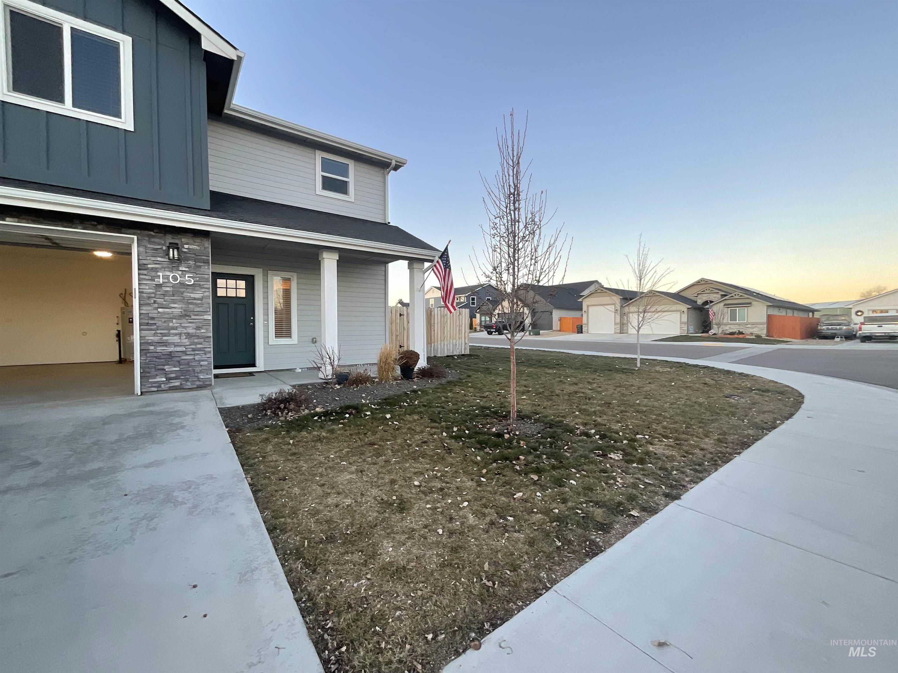 105 Mathew Court Property Photo 3
