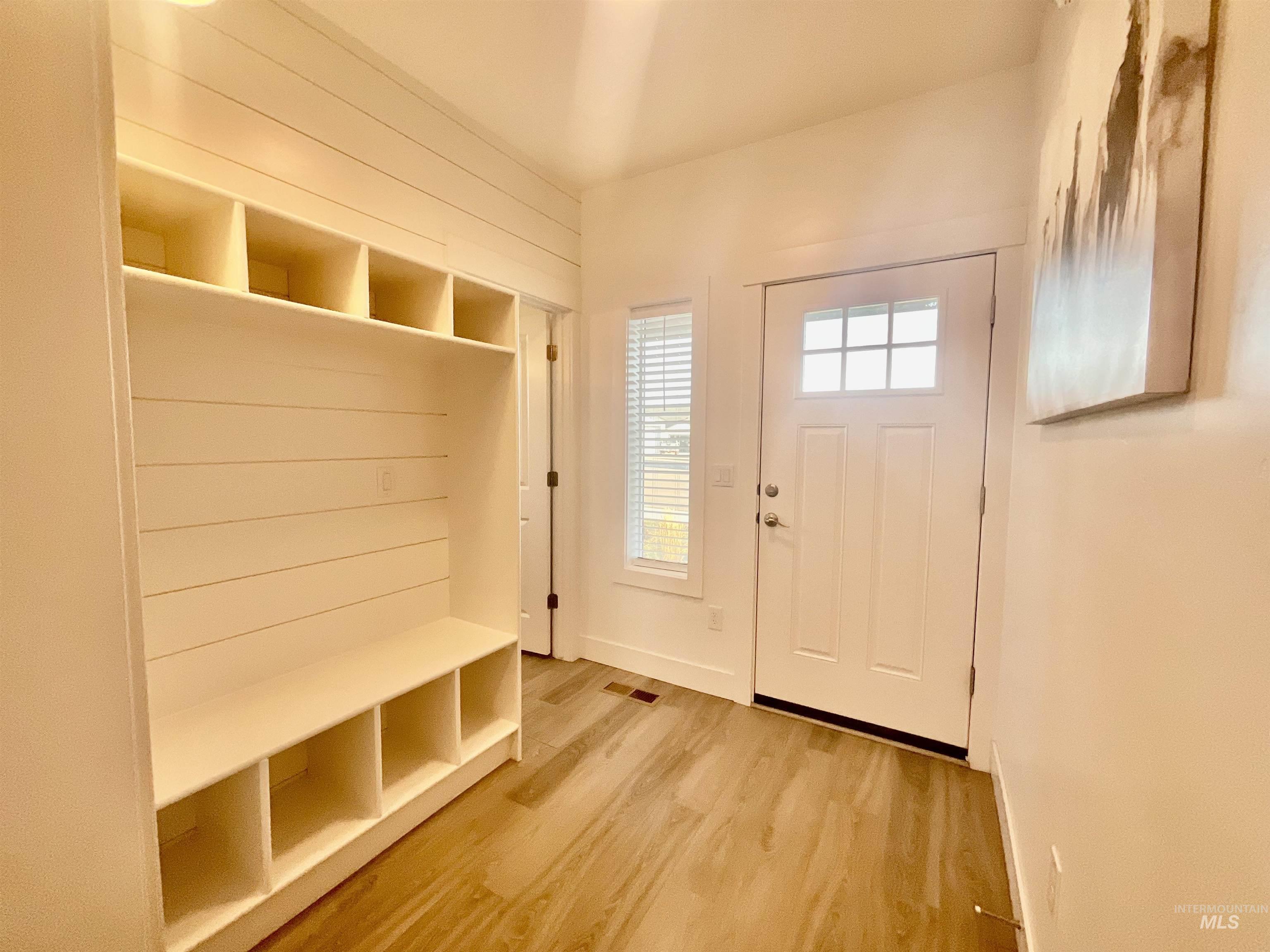105 Mathew Court Property Photo 13