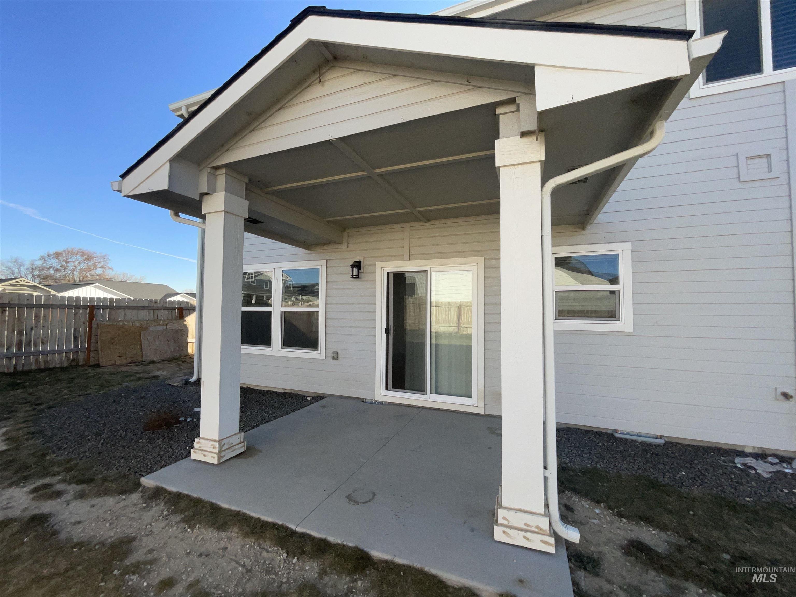 105 Mathew Court Property Photo 44