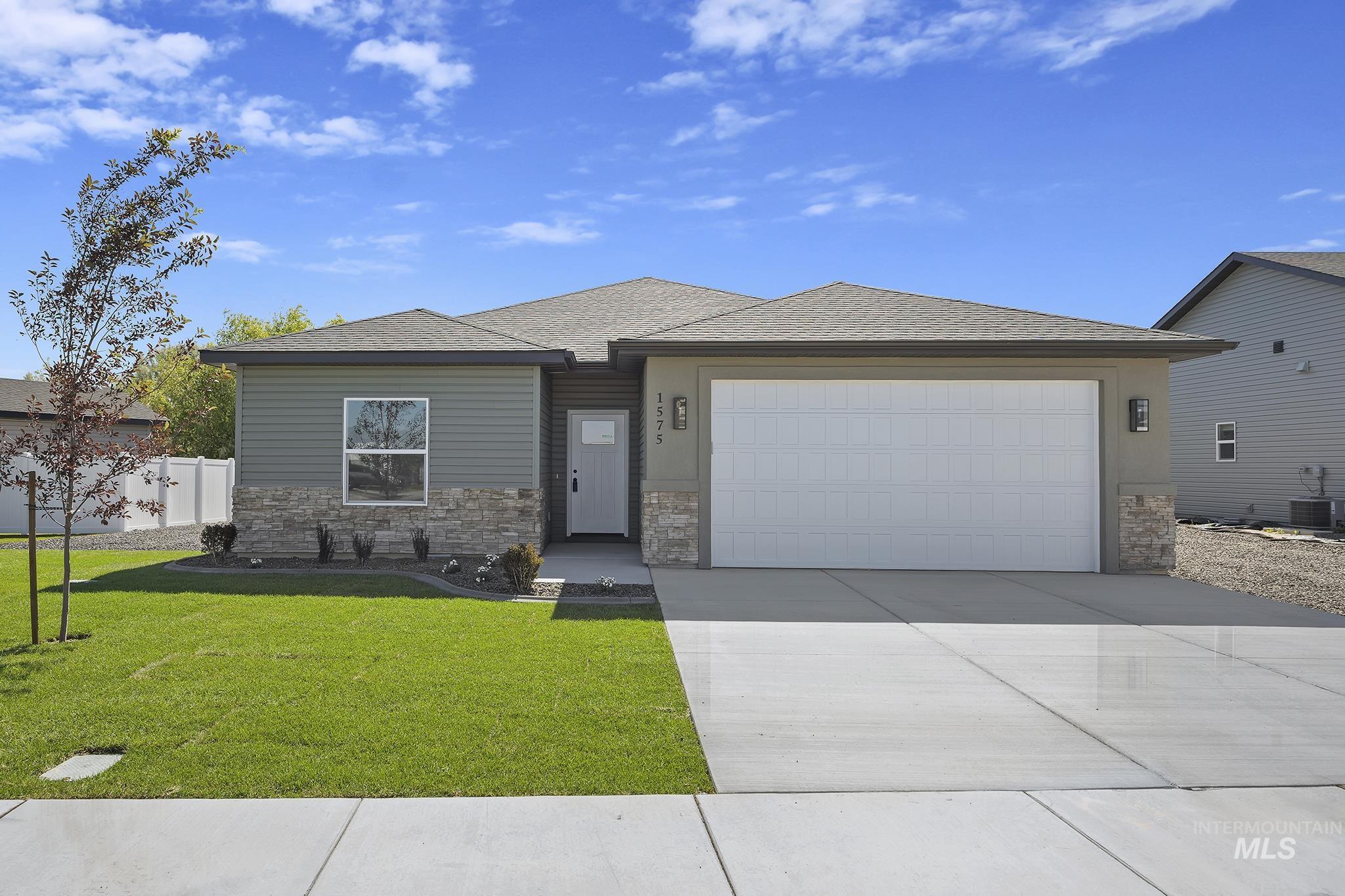 1575 Morning Dove Way Property Photo 1