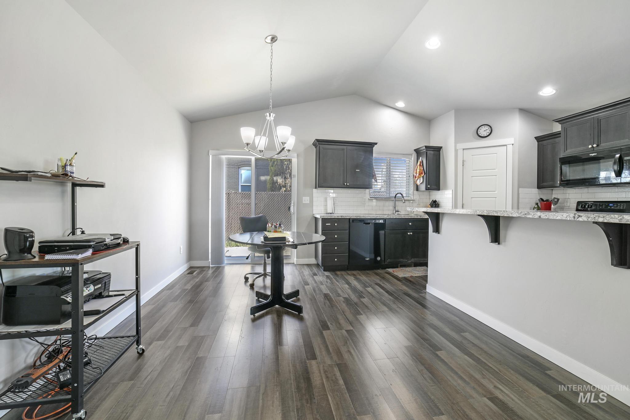 110 Little Cedar Property Photo 13