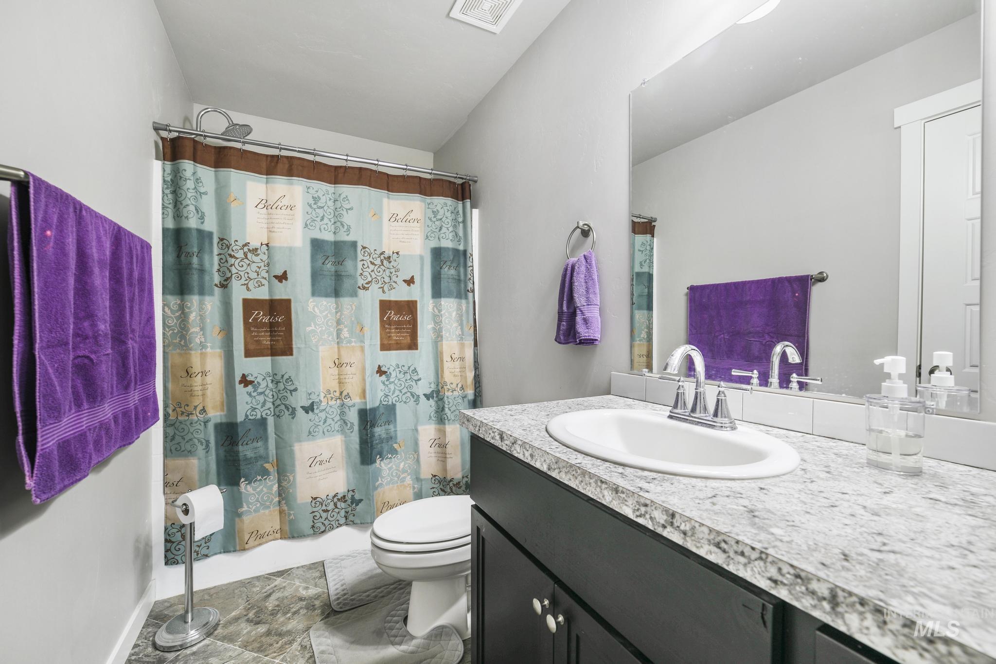 110 Little Cedar Property Photo 18