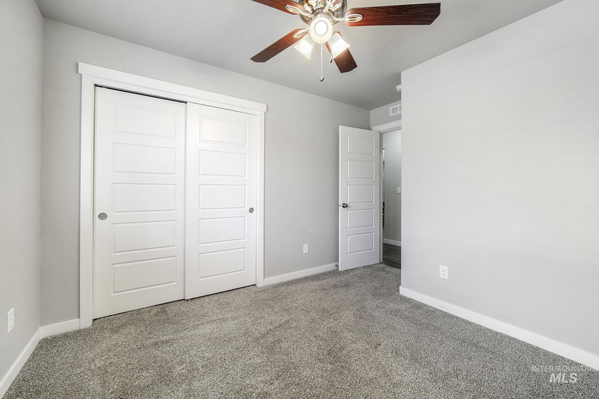 110 Little Cedar Property Photo 22