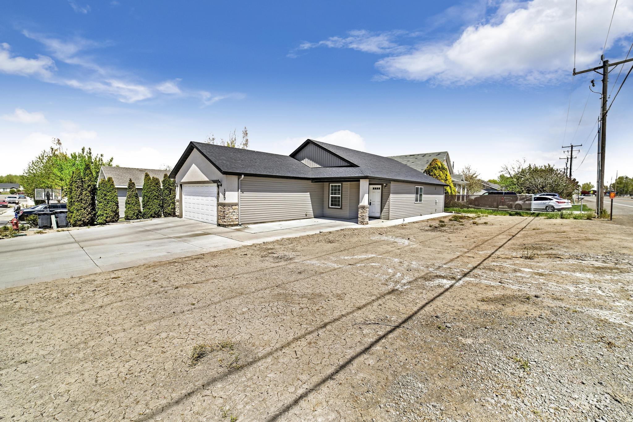 110 Little Cedar Property Photo 25