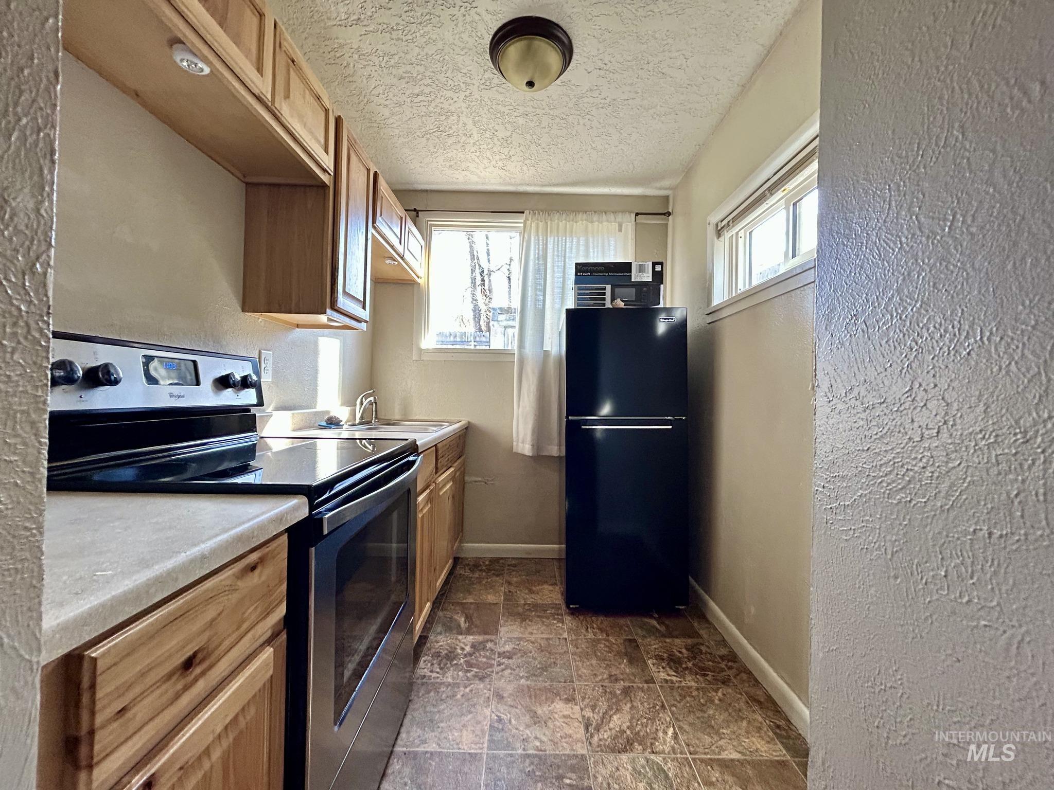 1608 S Denver Ave Property Photo 23
