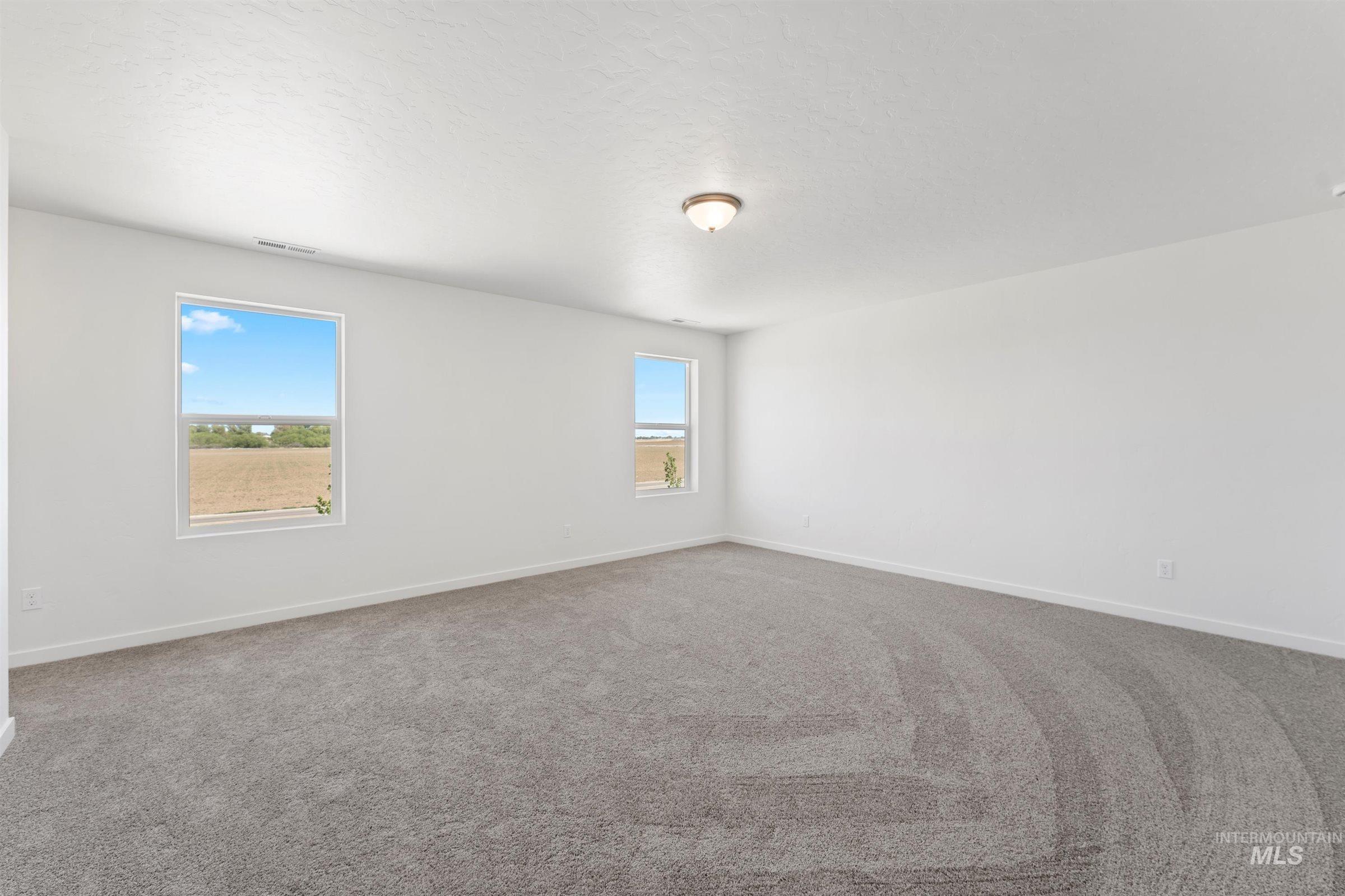 1578 S La Escalera Ave Property Photo 15