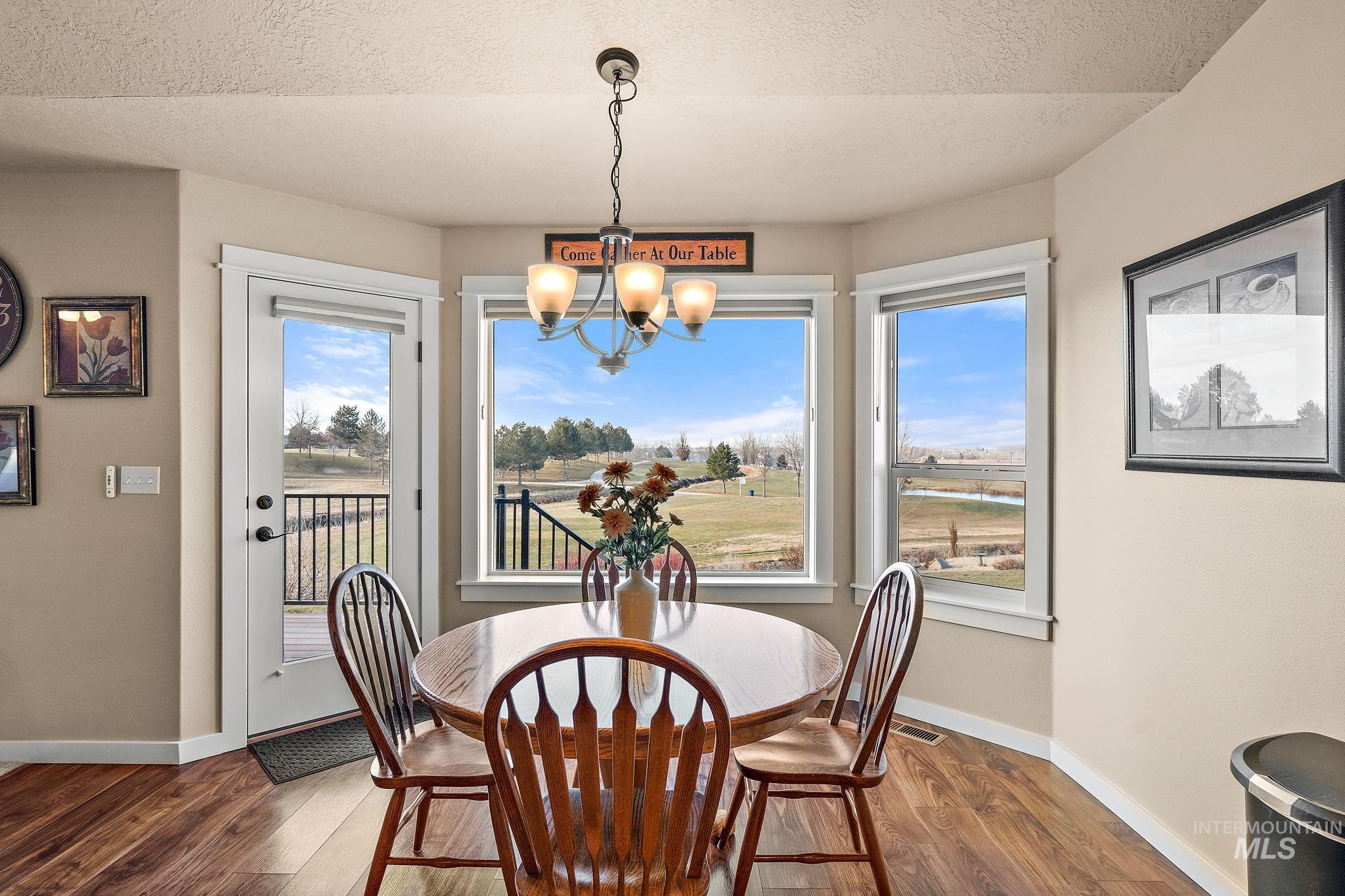 22389 Aura Vista Way Property Photo 6