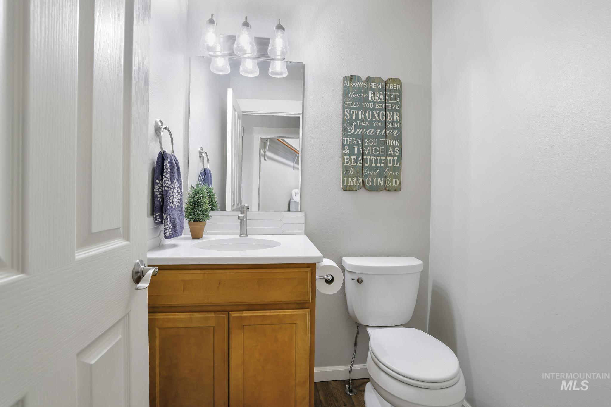 230 Cayuse Creek Drive Property Photo 17