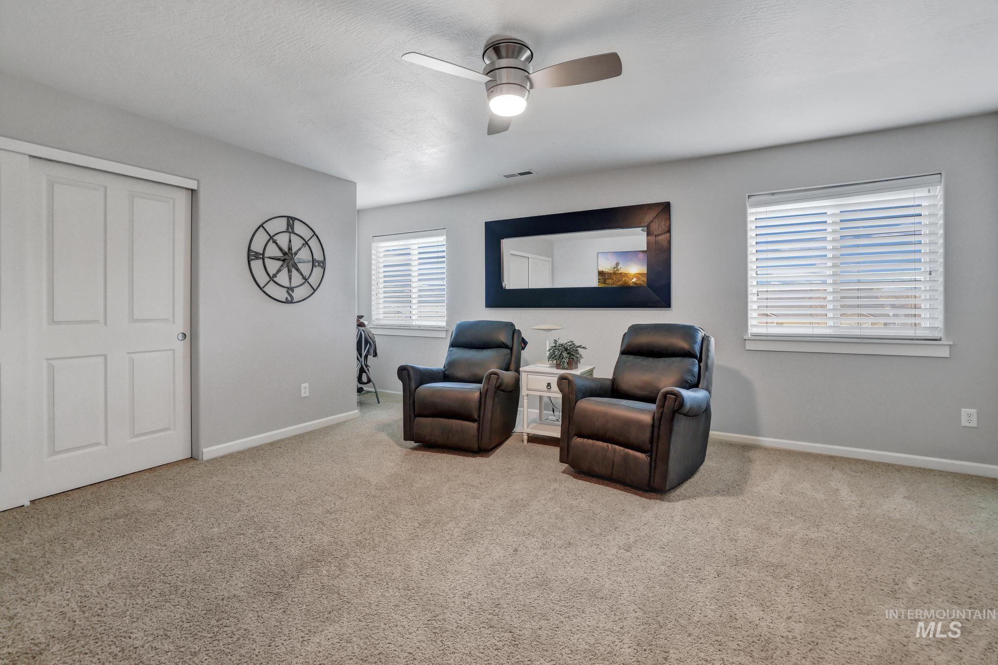 230 Cayuse Creek Drive Property Photo 33