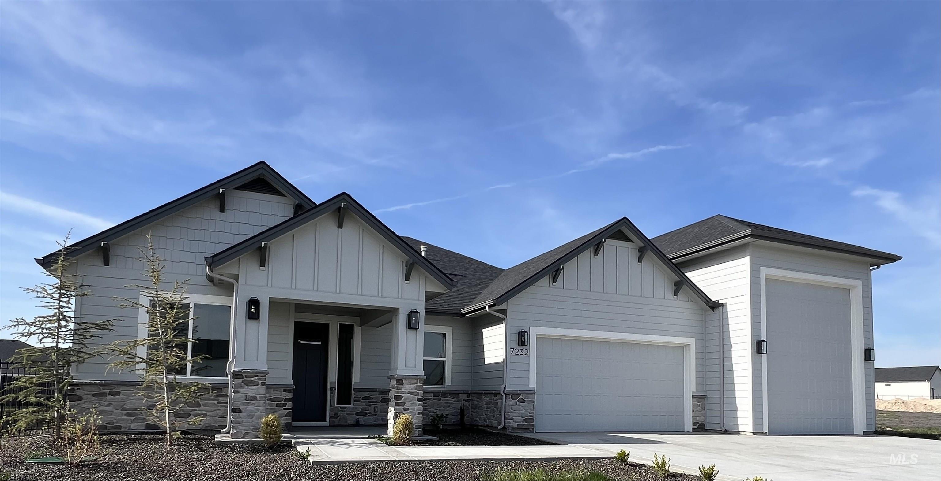 7232 E Merlin Hawk Ct Property Photo 1