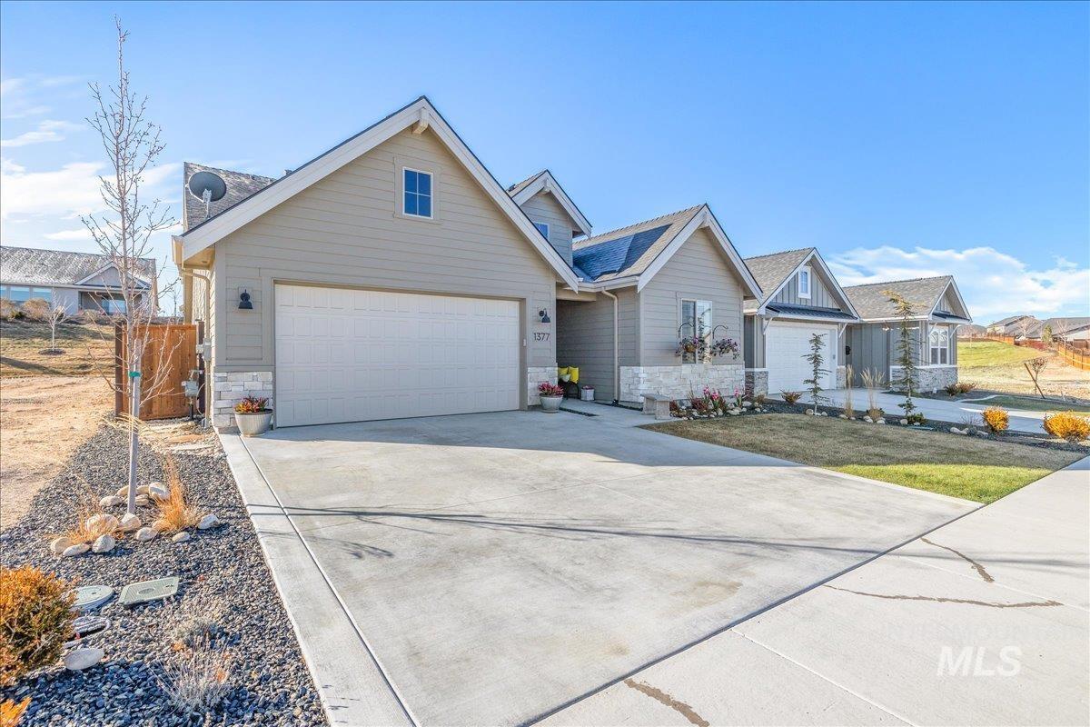 1377 W Eiger Dr Property Photo 4