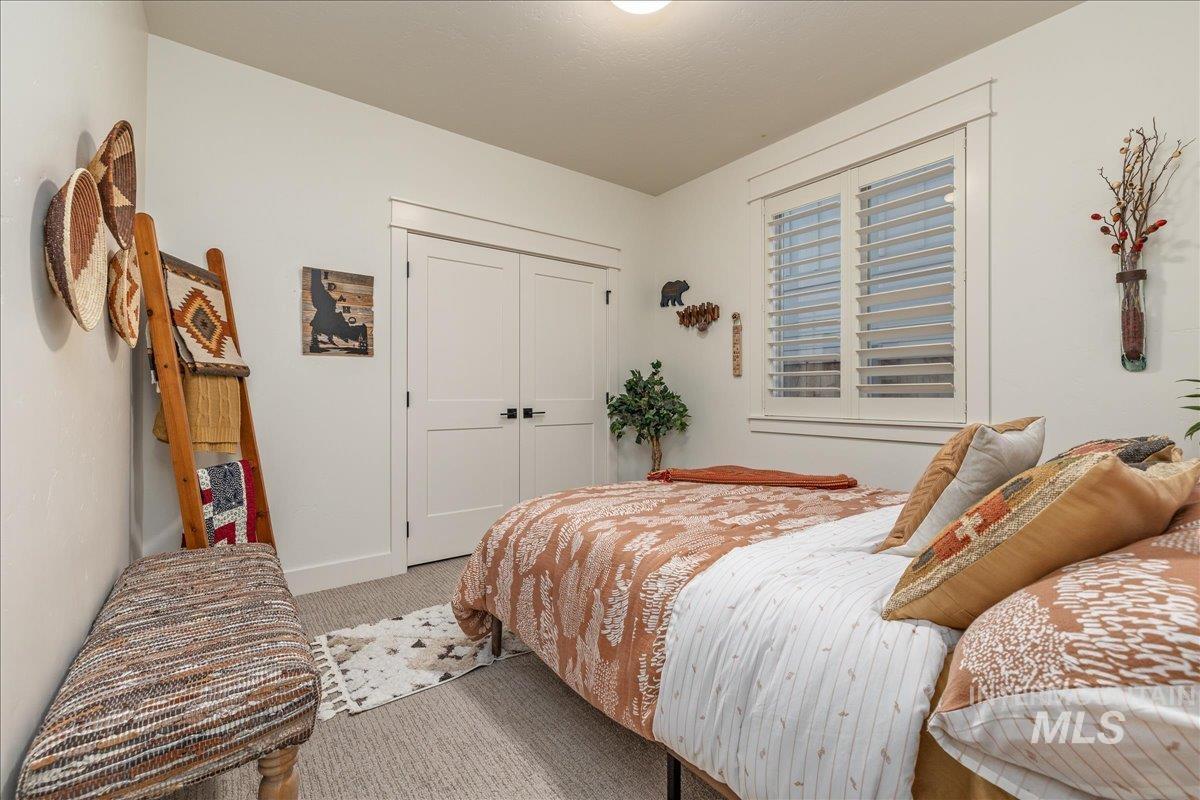 1377 W Eiger Dr Property Photo 31