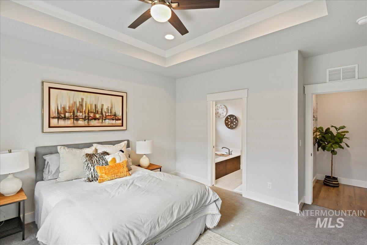 2523 E Berghan Ln Property Photo 20
