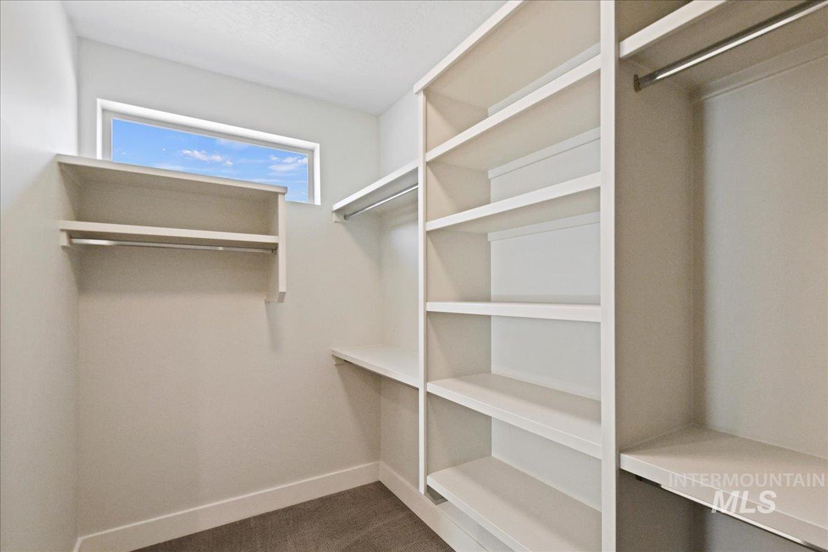 2523 E Berghan Ln Property Photo 24