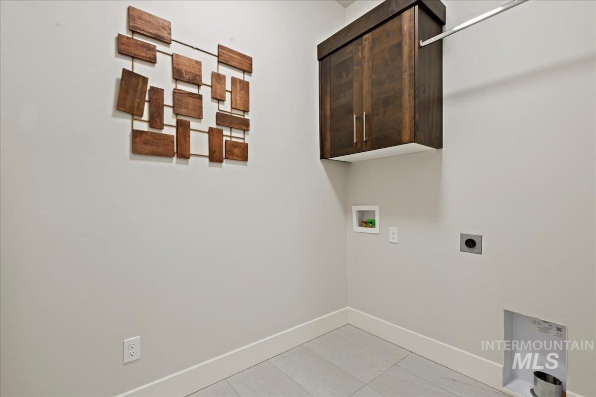 2523 E Berghan Ln Property Photo 31