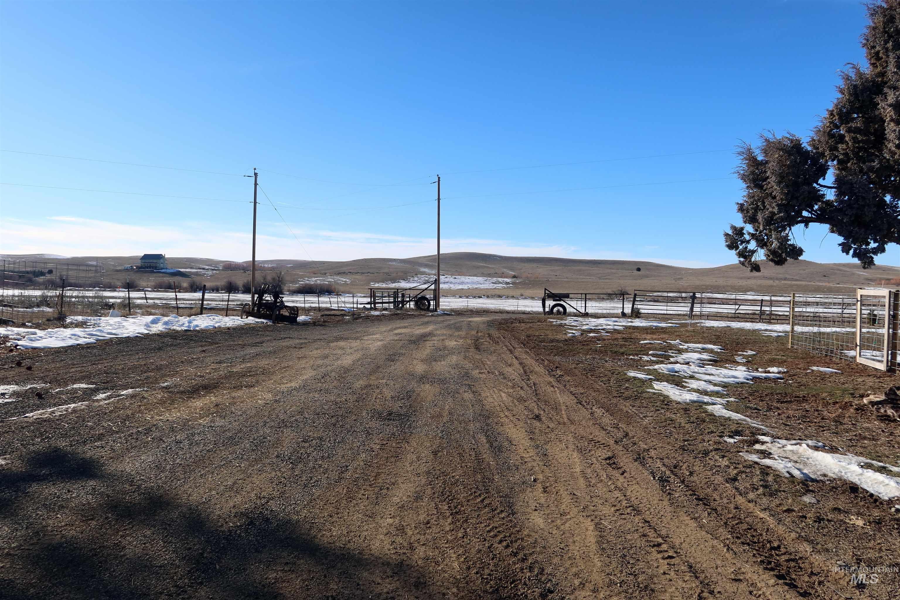 724 Mundy Gulch Rd Property Photo 36
