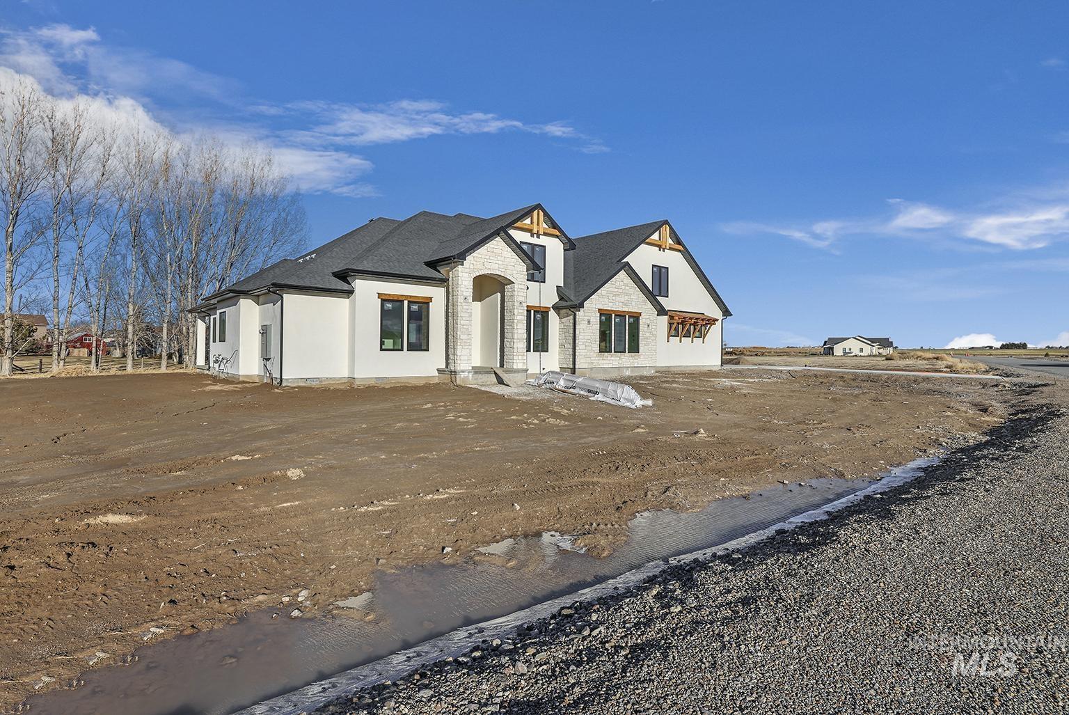 3308 E 3818 N Property Photo 4