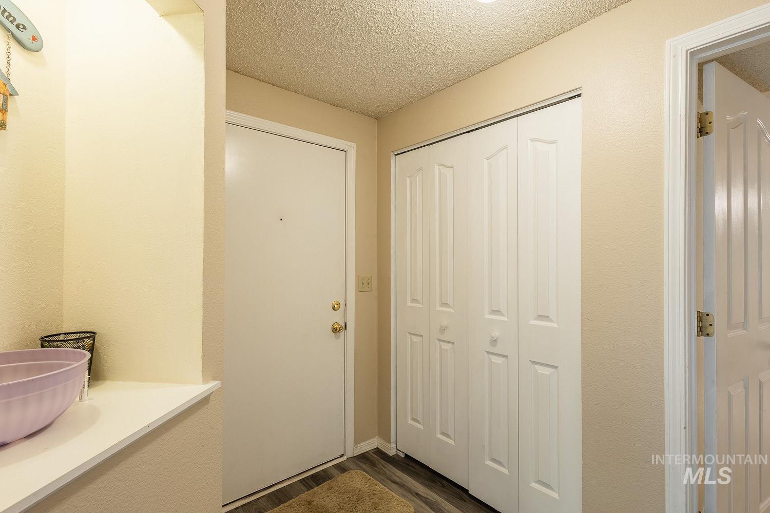 3719 Gekeler #46 Property Photo 3