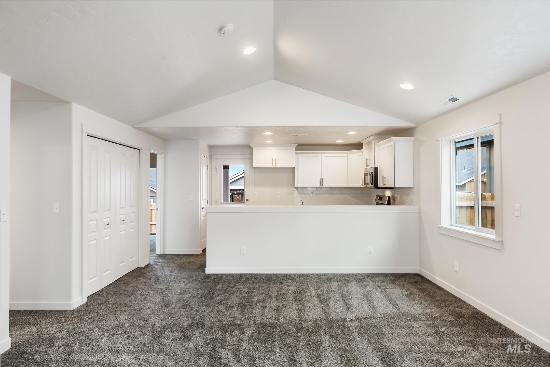 1549 Kenyon Meadow St. Property Photo 4