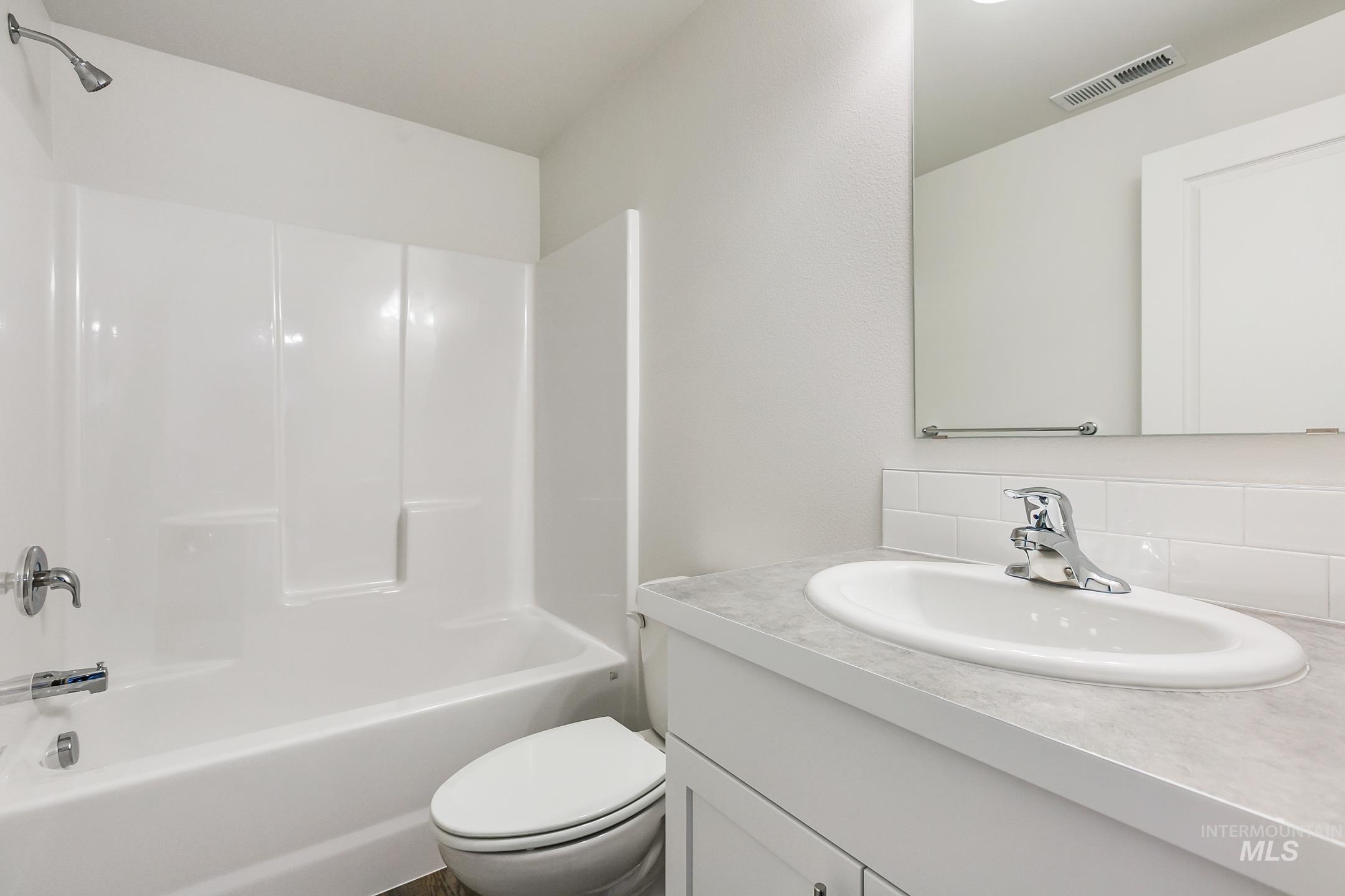1549 Kenyon Meadow St. Property Photo 6