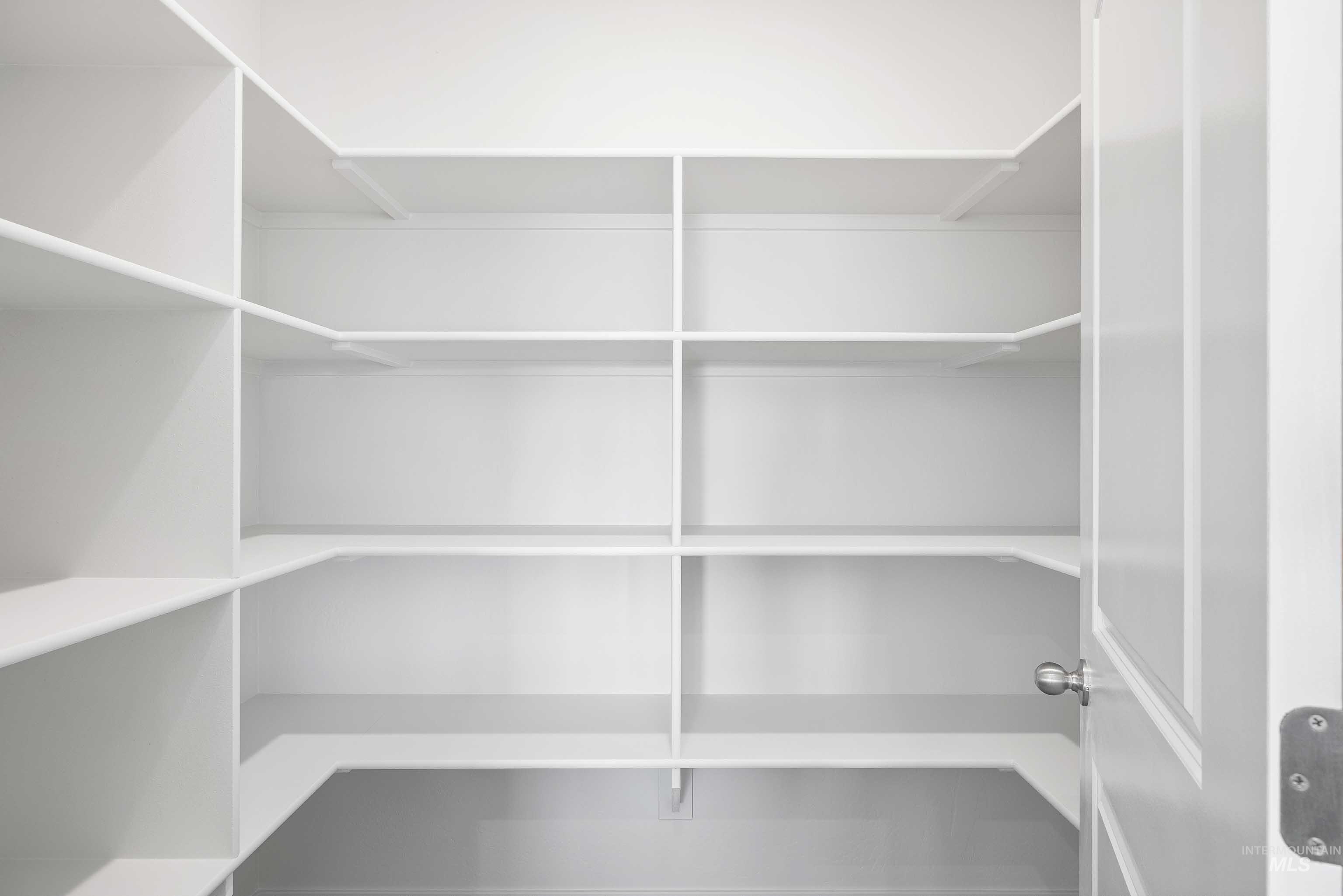 205 W 13th Ave Property Photo 14