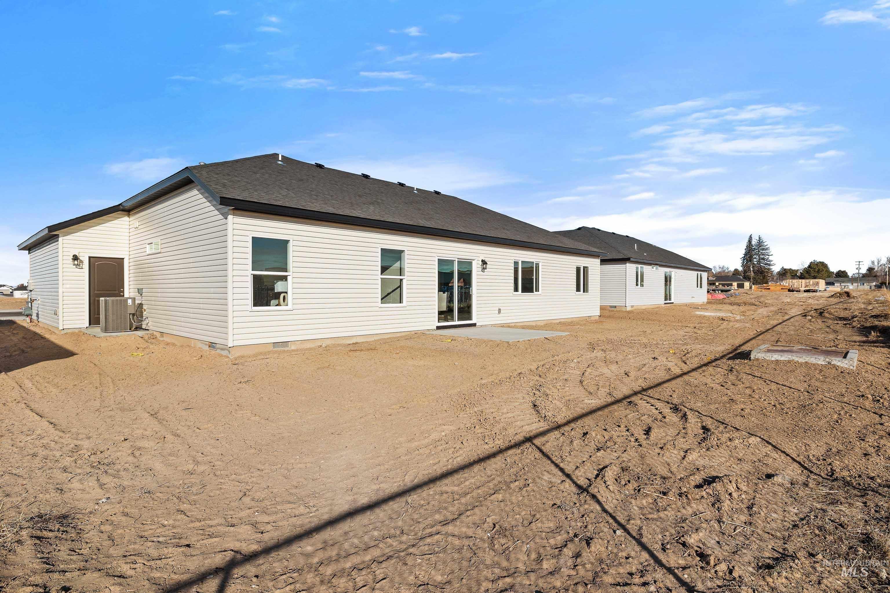 205 W 13th Ave Property Photo 38