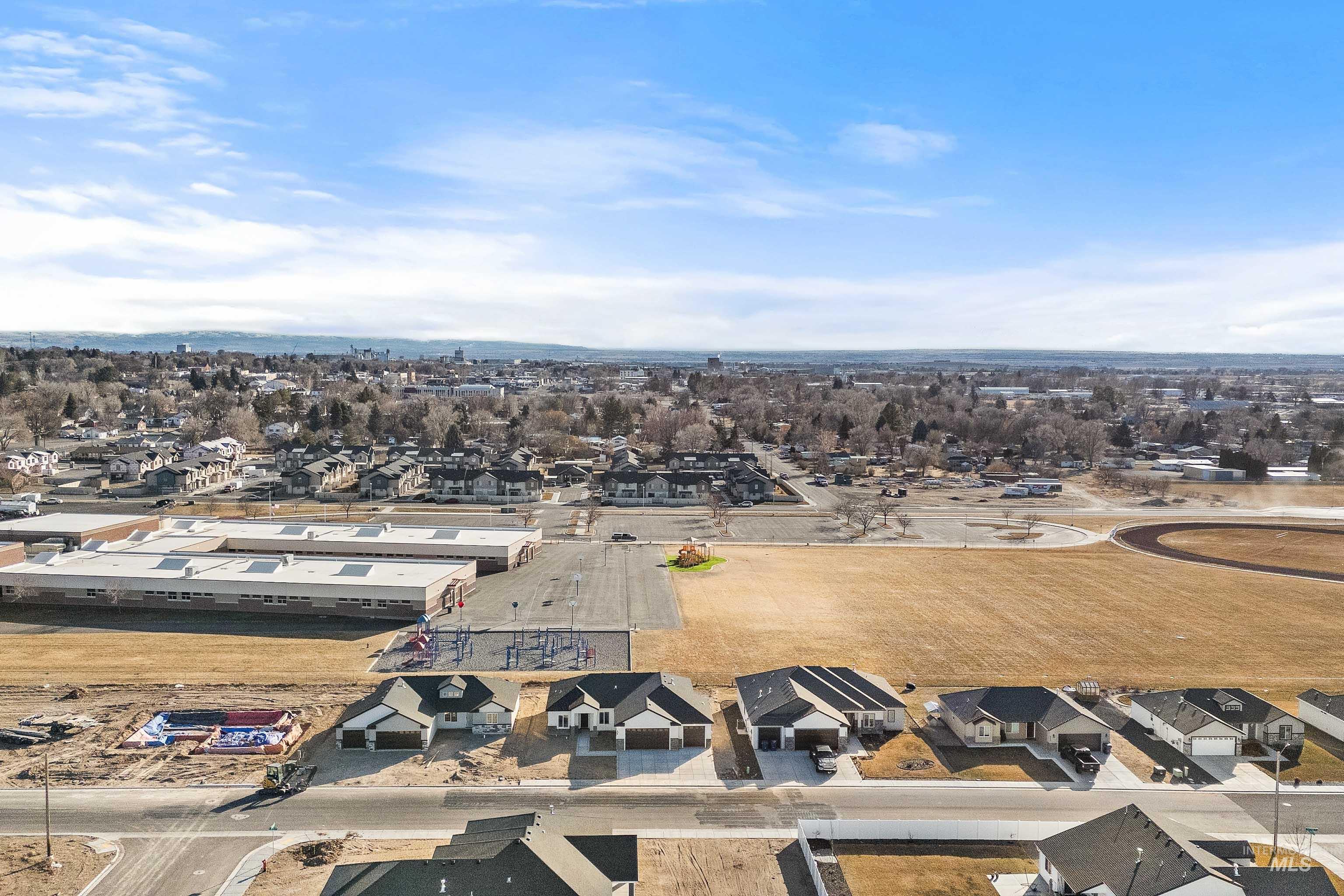 205 W 13th Ave Property Photo 44