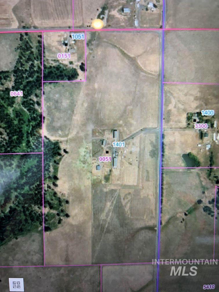 1401 East Road Property Photo 3