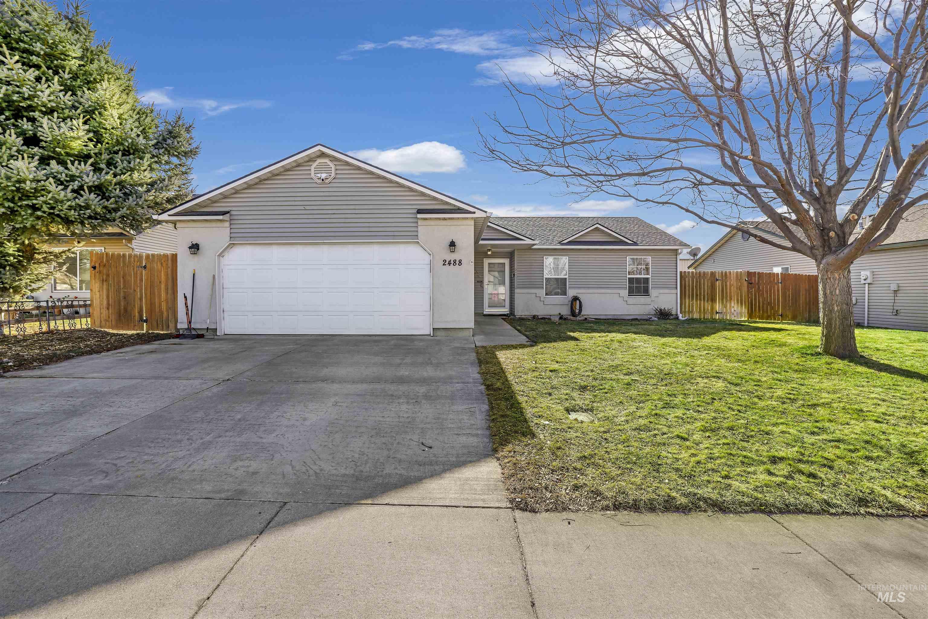 2488 Alderwood Avenue Property Photo