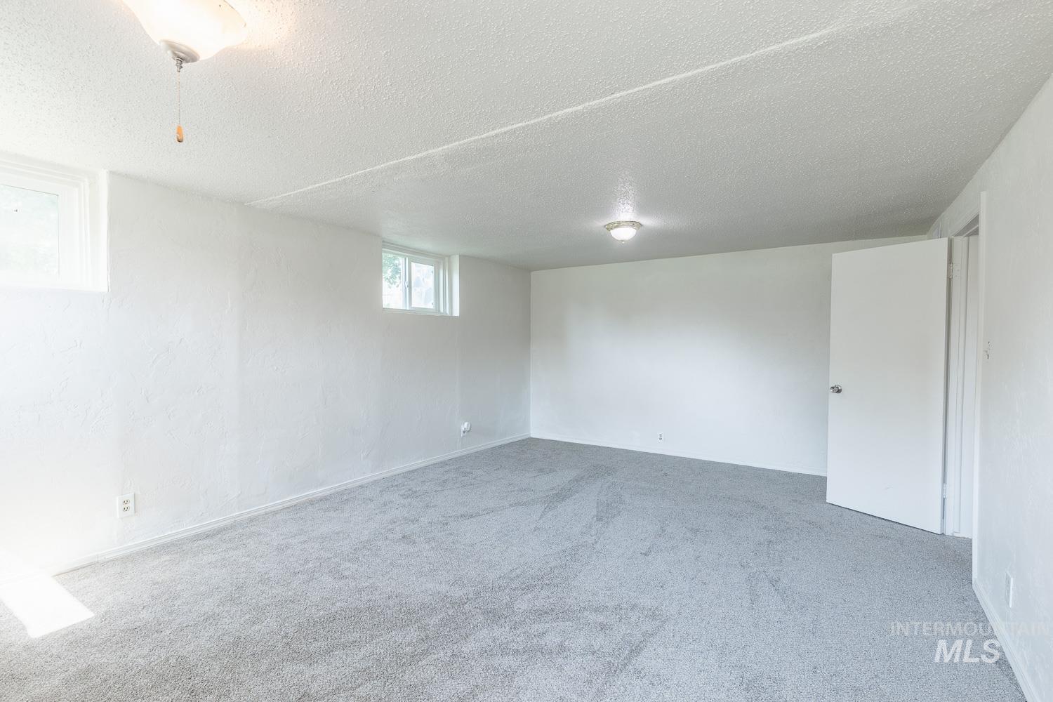 124 S Juniper St. Property Photo 19