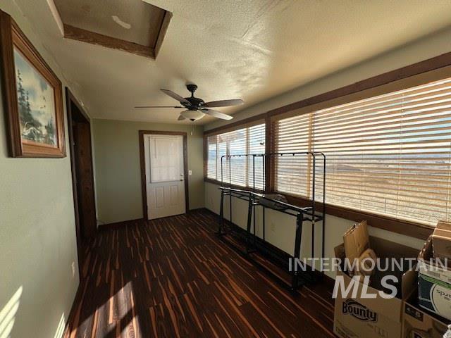 1252 Mesa Road Property Photo 5