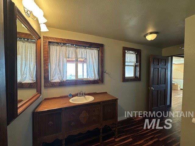 1252 Mesa Road Property Photo 10