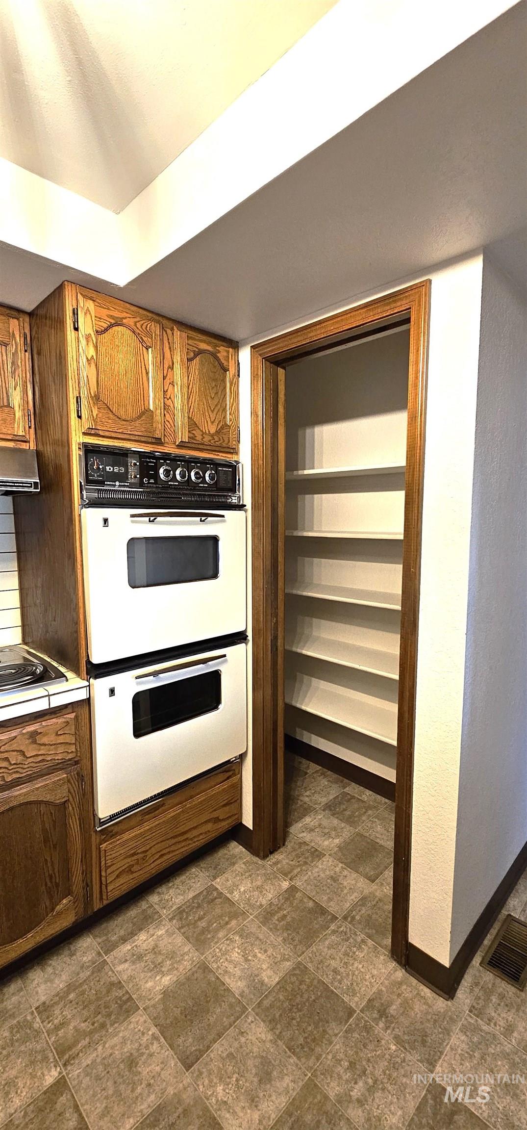 4555 N Savannah Ln Property Photo 17