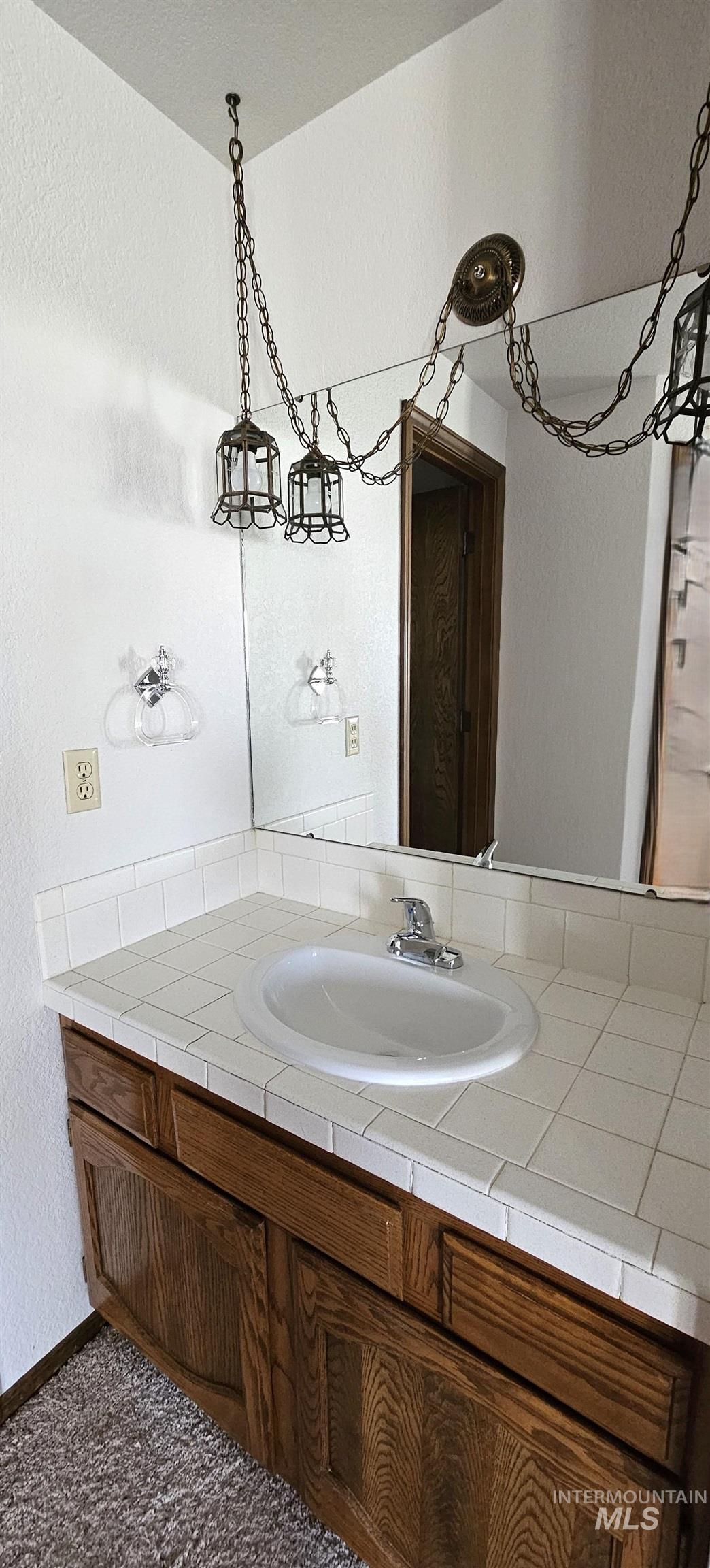 4555 N Savannah Ln Property Photo 24