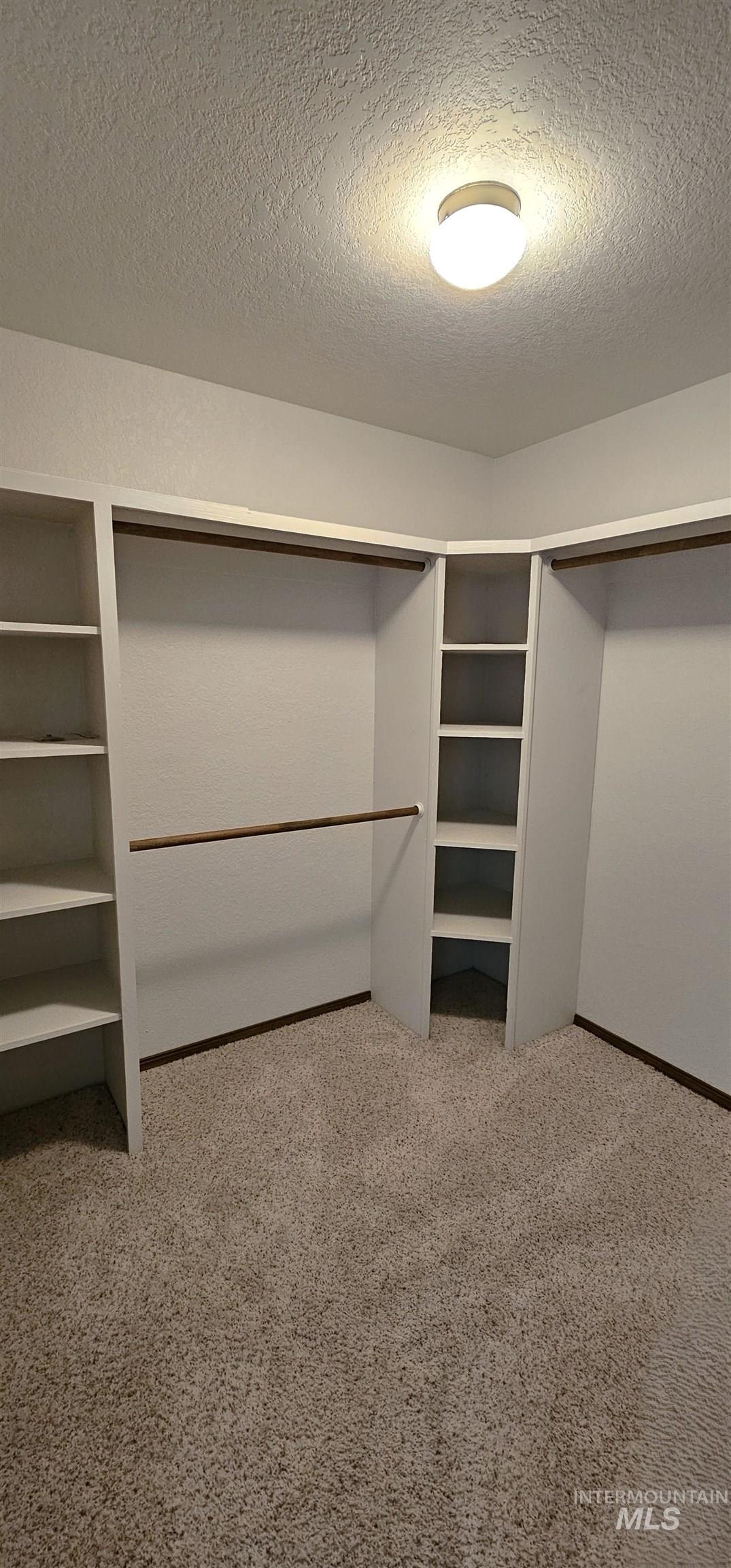 4555 N Savannah Ln Property Photo 26