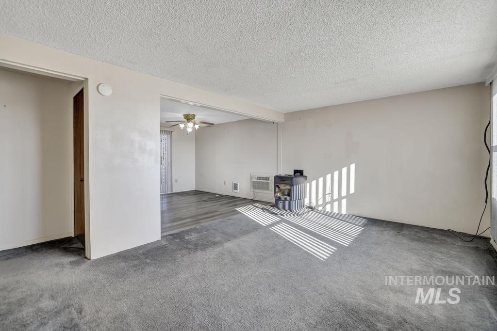 620 Orchard Ave Property Photo 12