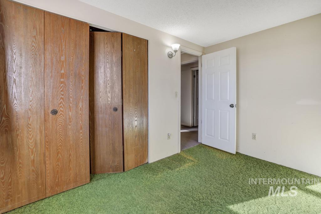 620 Orchard Ave Property Photo 23