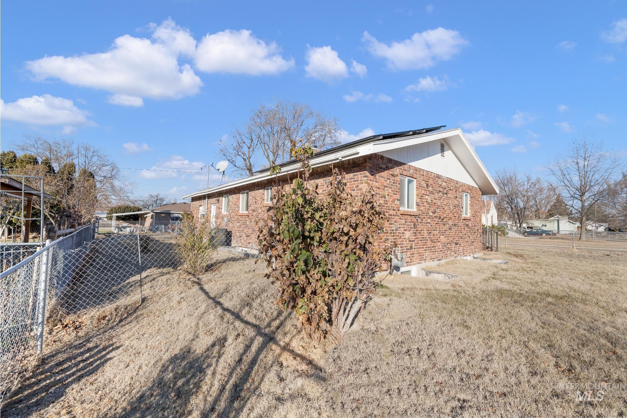 1620 Monte Vista Dr Property Photo 17