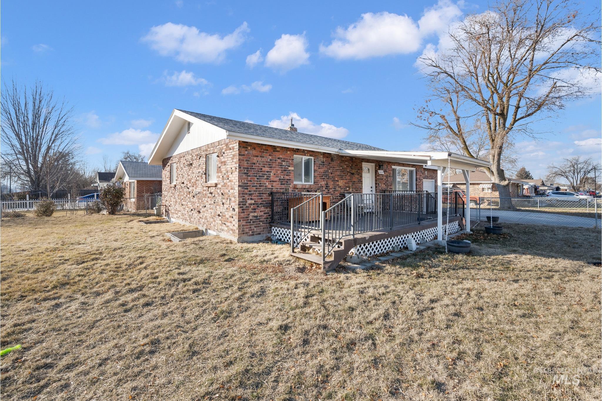 1620 Monte Vista Dr Property Photo 18