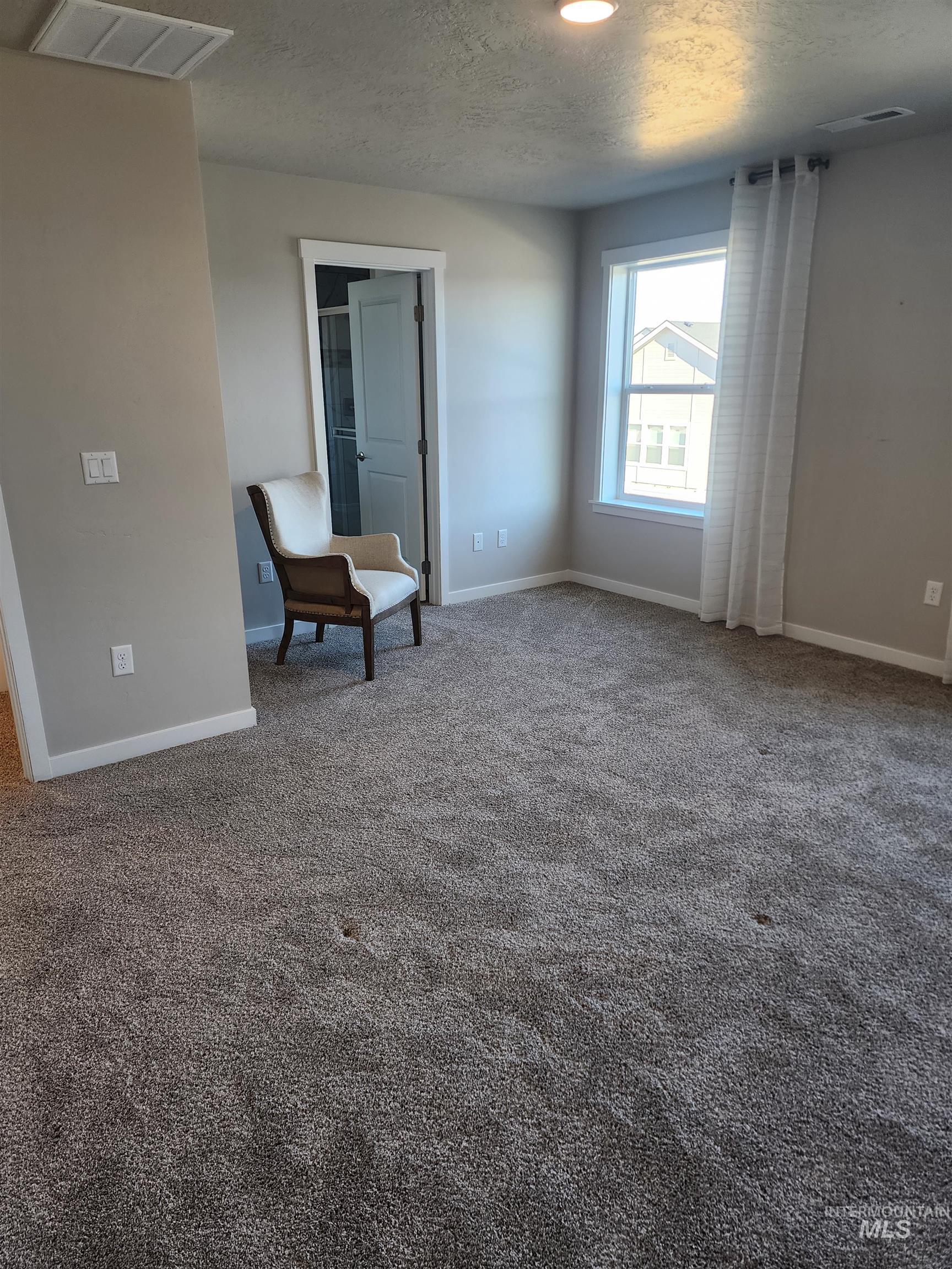 17880 Sunset Ridge Ave Property Photo 7