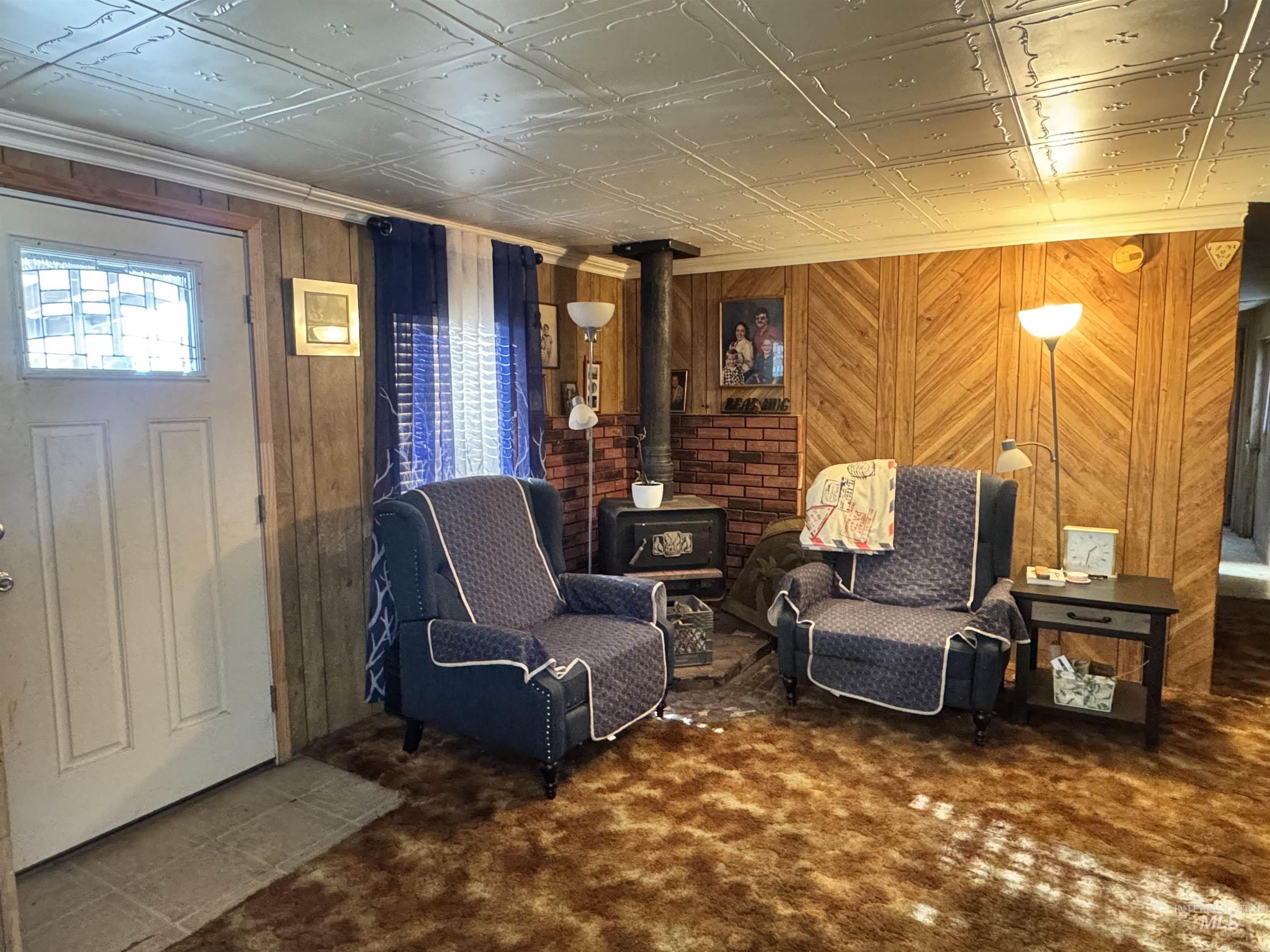 842 W Midway Property Photo 4