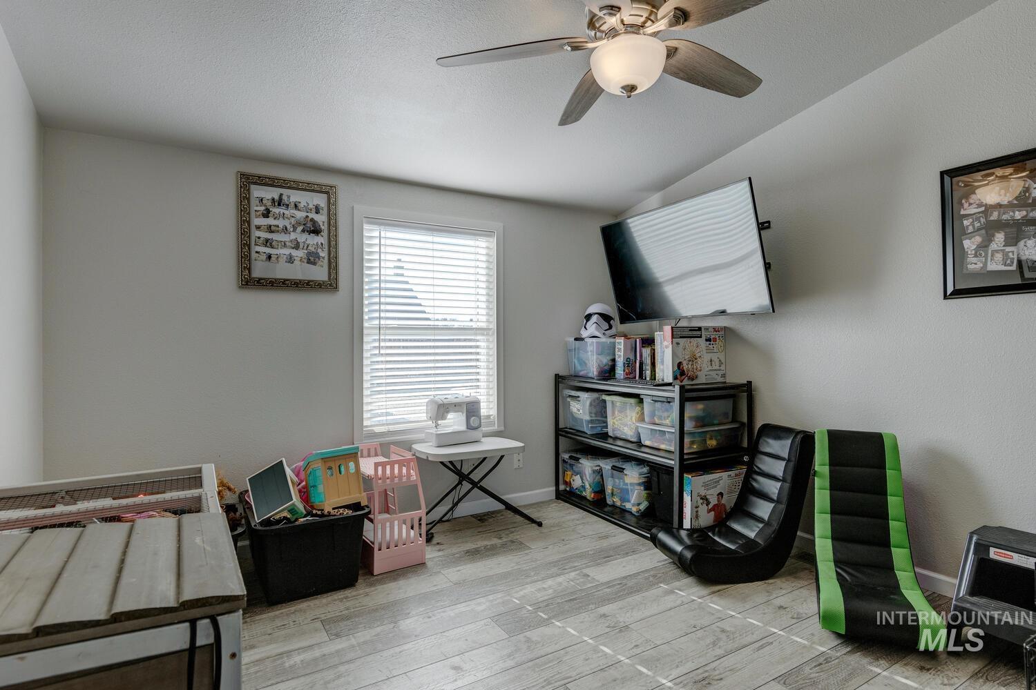 408 A Holly Property Photo 24