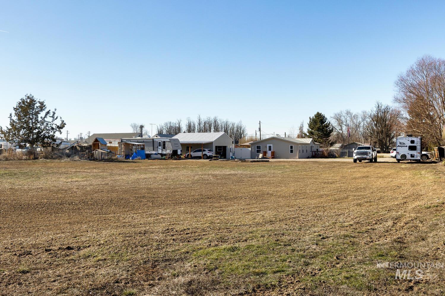 408 A Holly Property Photo 38