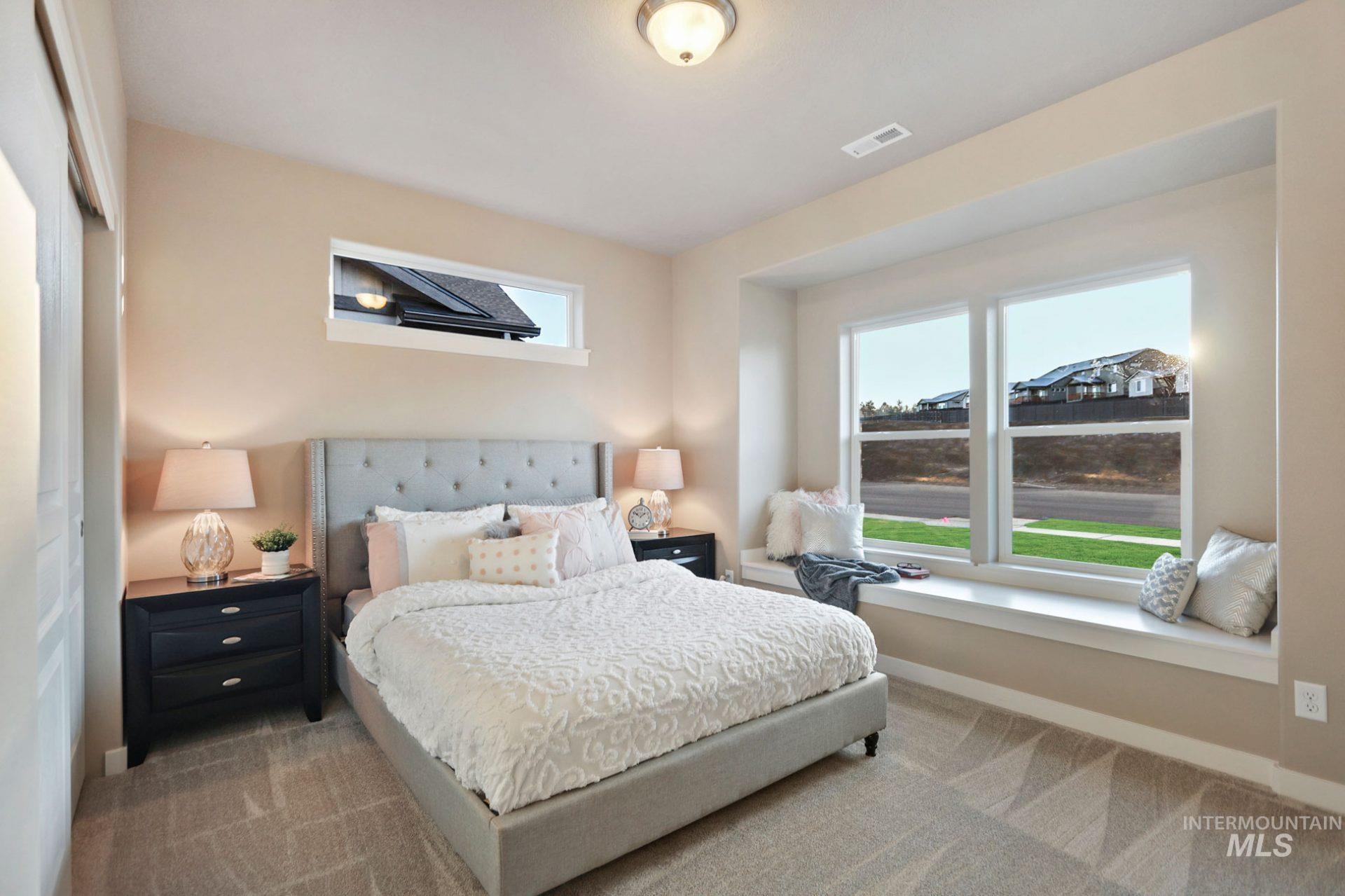 11299 Shadow Glen Drive Property Photo 14