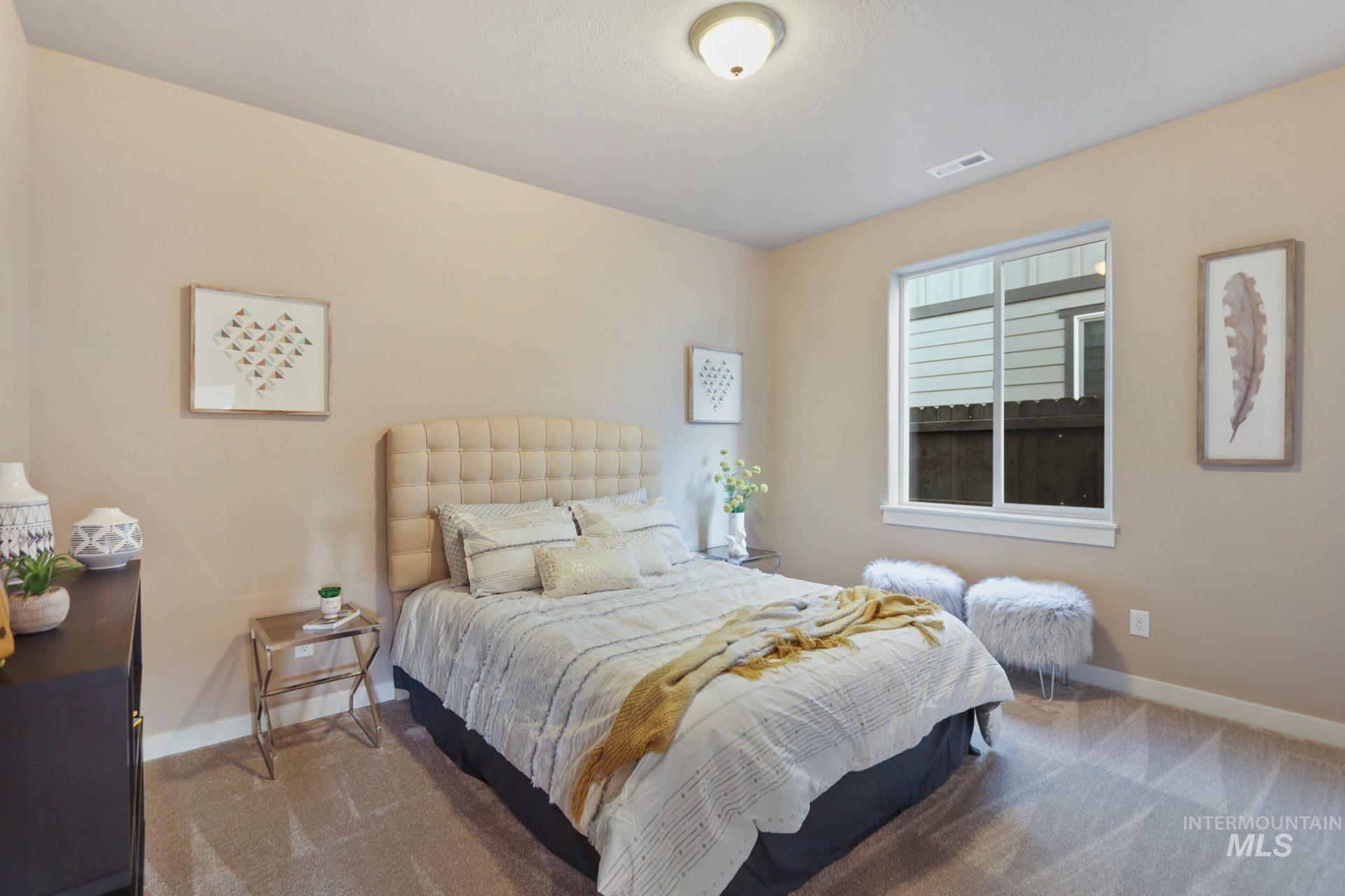 11299 Shadow Glen Drive Property Photo 15