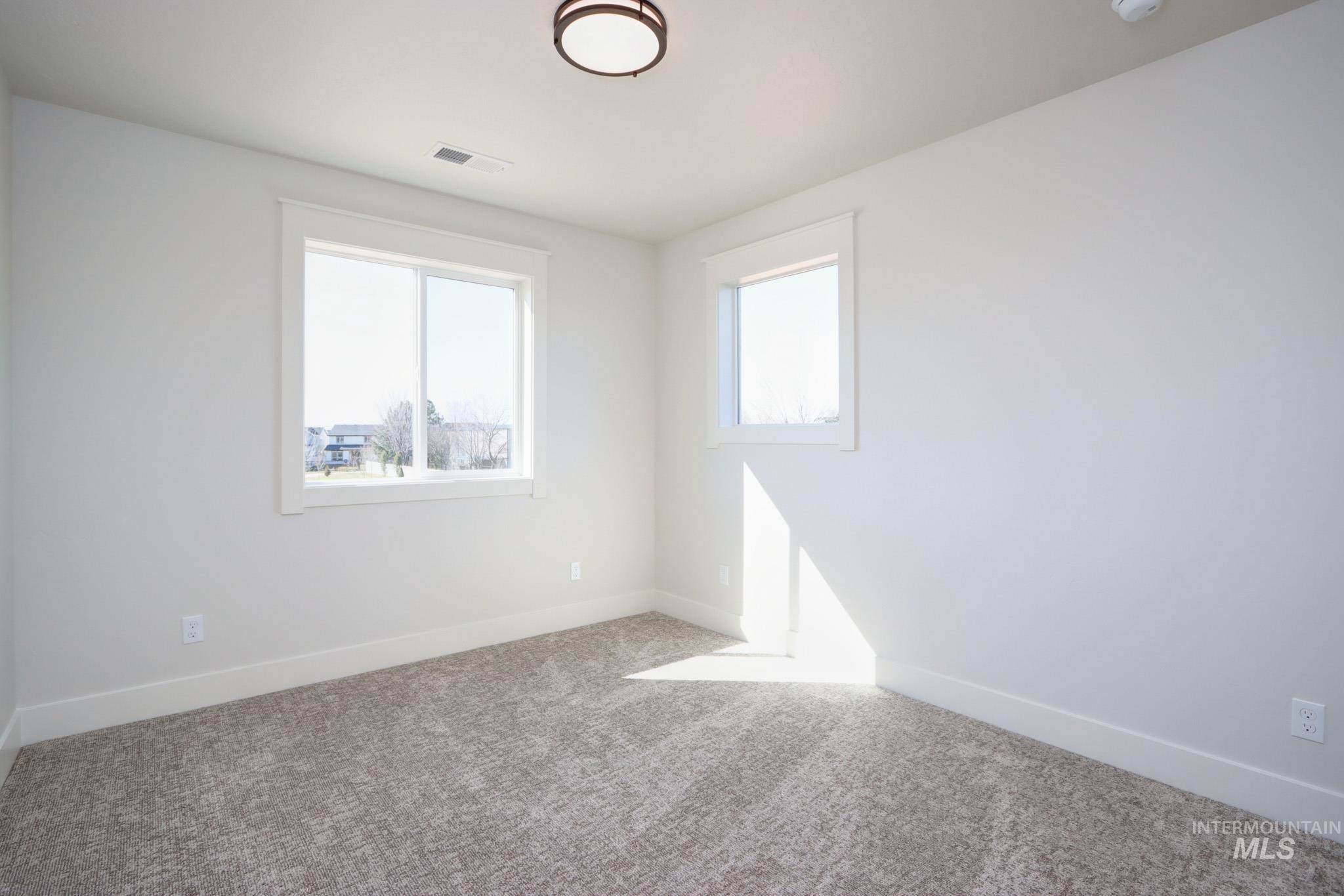 1217 N Meadowglen Ave Property Photo 36