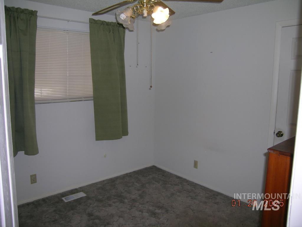 14990 Hensen Dr Property Photo 13