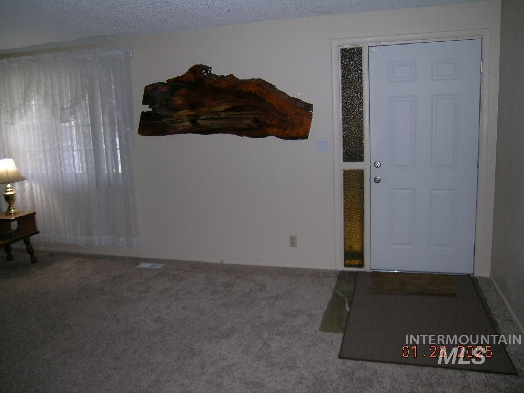 14990 Hensen Dr Property Photo 20