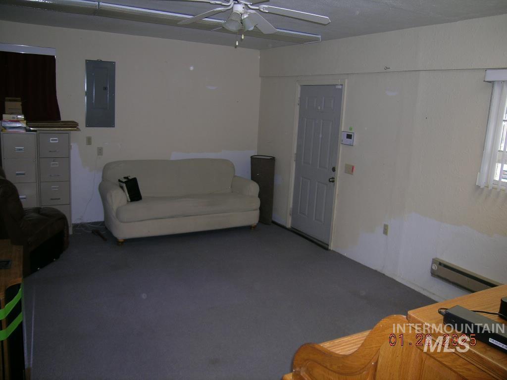 14990 Hensen Dr Property Photo 23