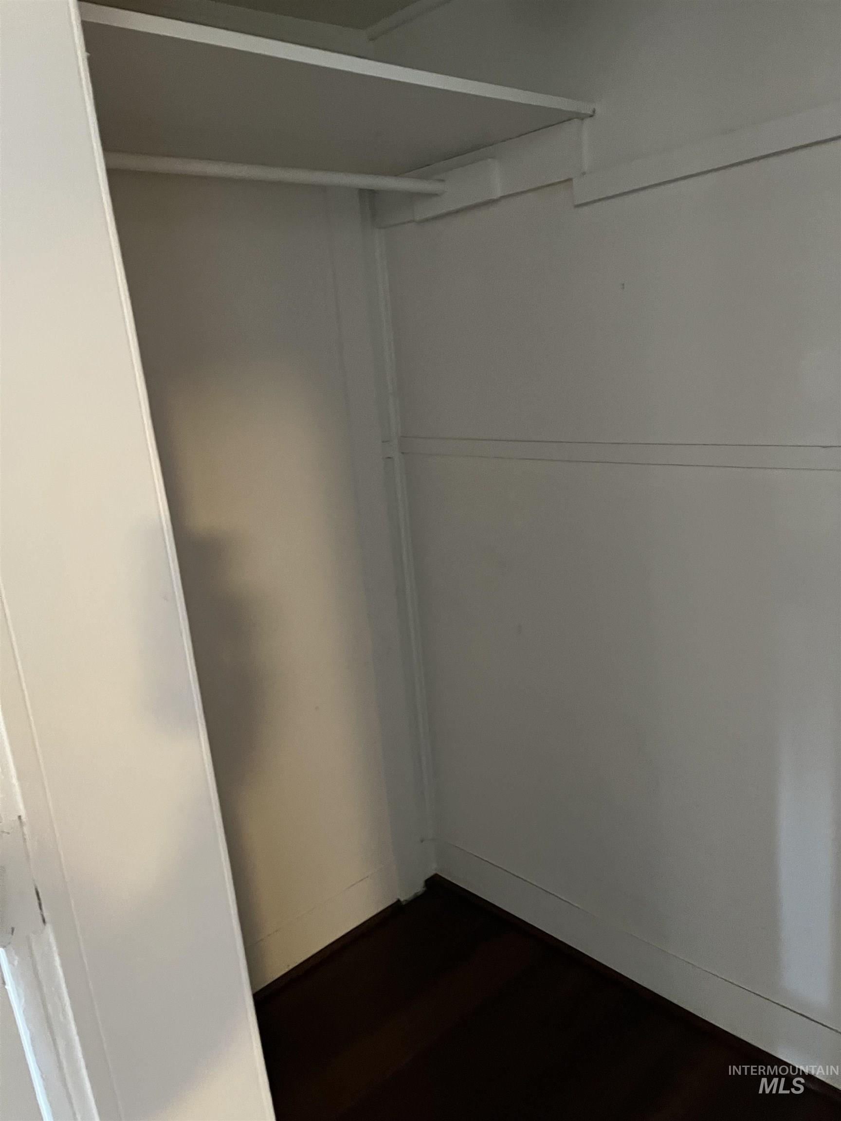 2114 S Stephen Ave Property Photo 14